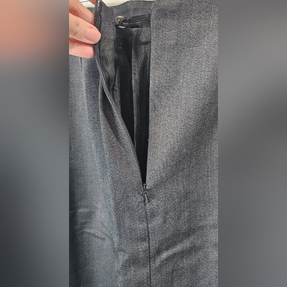 St Michael From Marks and Spencer Gray Wool Mini Skirt Size UK 18 US 14 - Picture 4 of 11